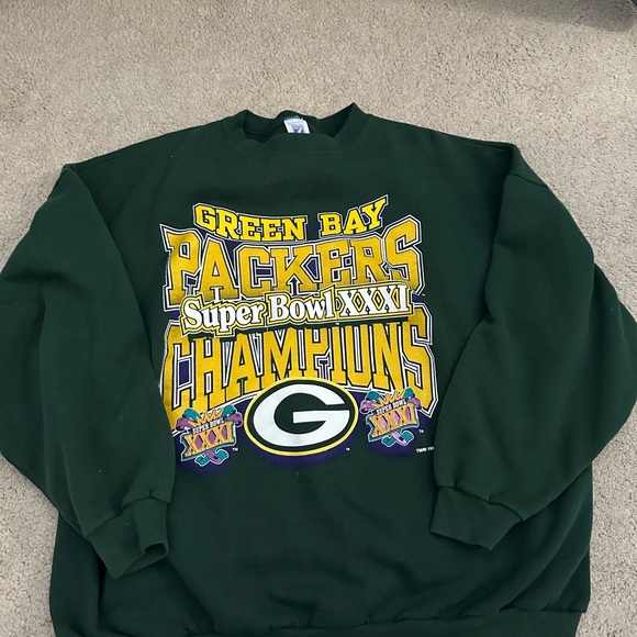 Vintage LOGO 7 Green Bay Packers Champions Crewneck Sweater from 1996